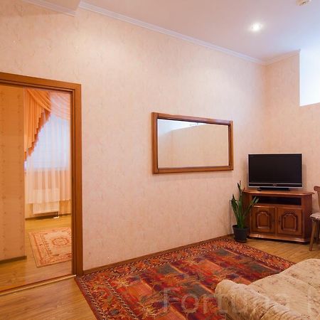 Fortuna Hotel تشيسيناو المظهر الخارجي الصورة