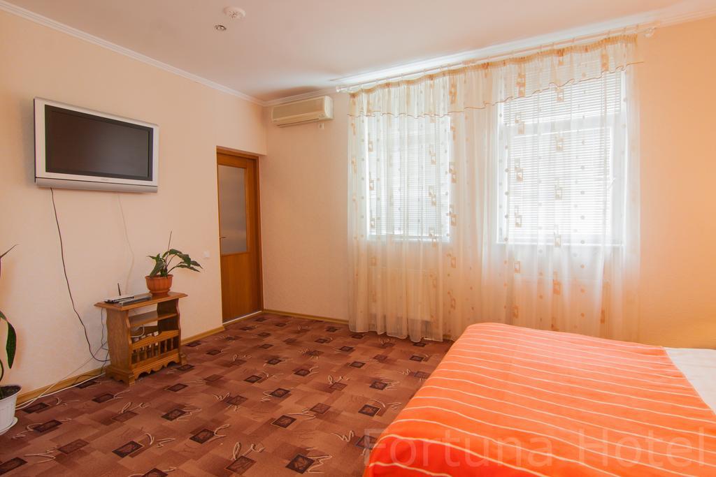 Fortuna Hotel تشيسيناو المظهر الخارجي الصورة