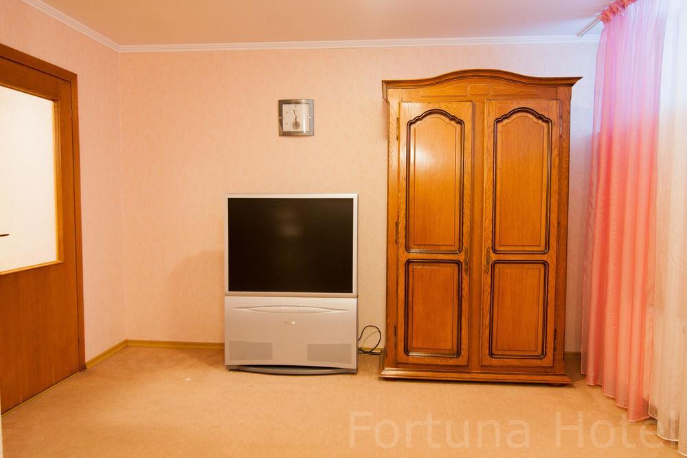 Fortuna Hotel تشيسيناو المظهر الخارجي الصورة
