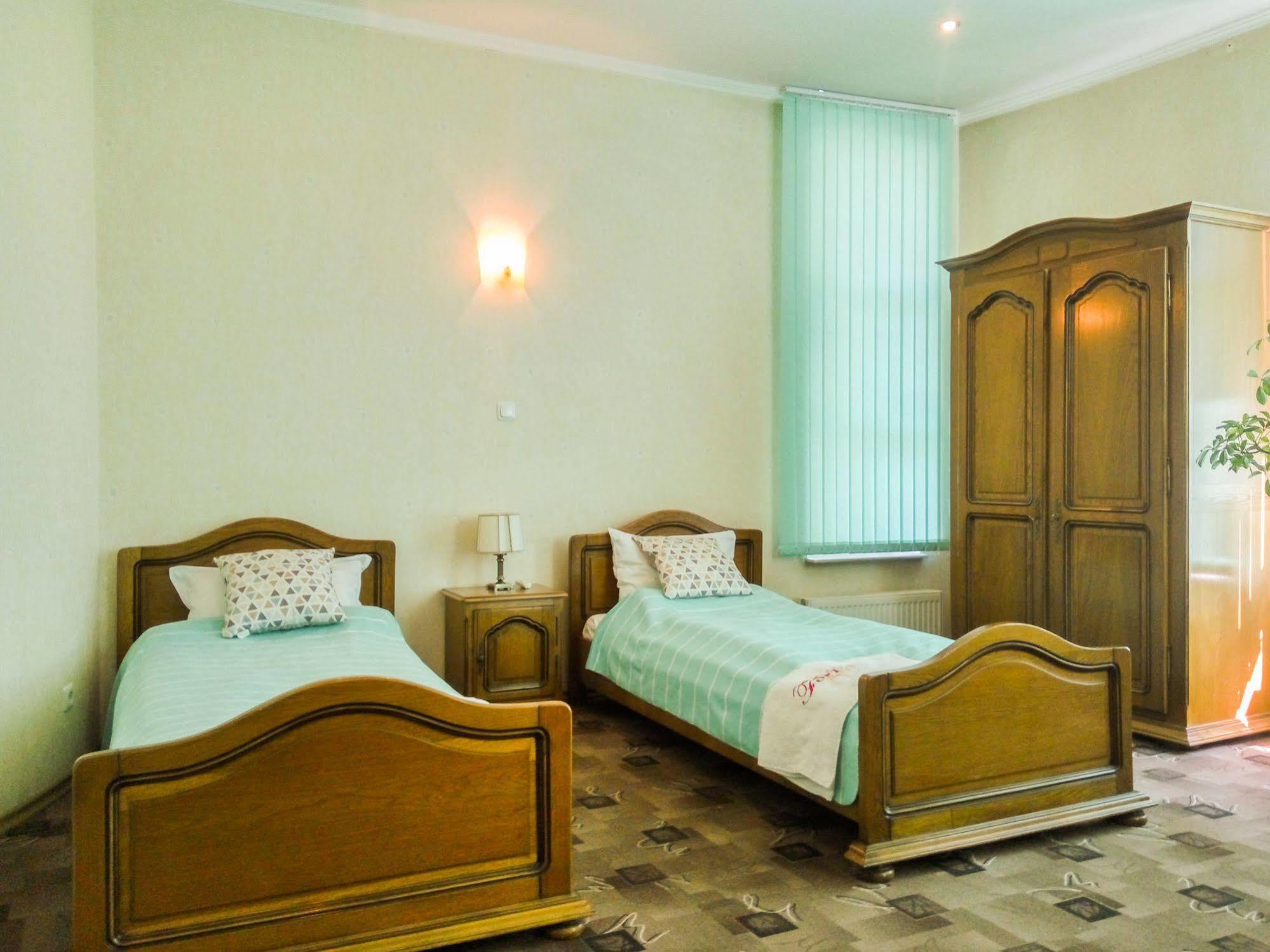 Fortuna Hotel تشيسيناو المظهر الخارجي الصورة
